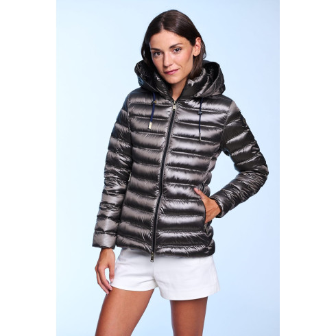 ADARA TOPO HENRY ARROWAY