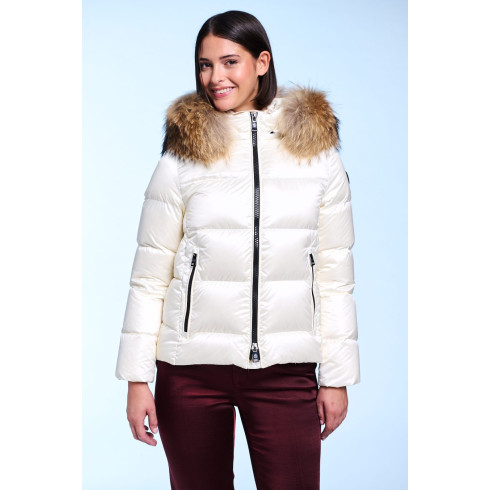 DANIELA CRUDO HENRY ARROWAY