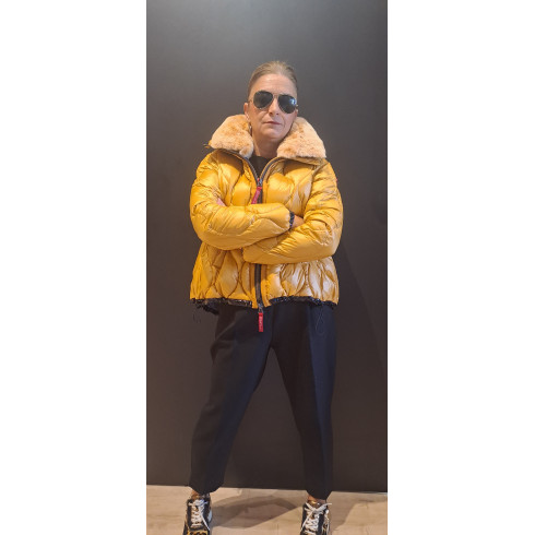 CELINE AMARILLO DICHI